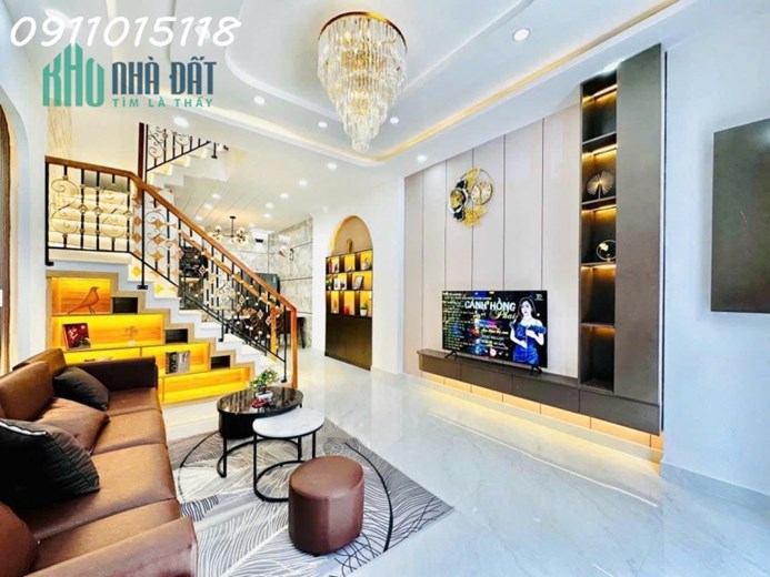 NHÀ ĐẸP MỚI XÂY - HẺM XE HƠI ĐỖ SÁT CỬA - TẶNG FULL NỘI THẤT - 3 TẦNG - 44M2 - GIÁ NHỈNH 5 TỶ