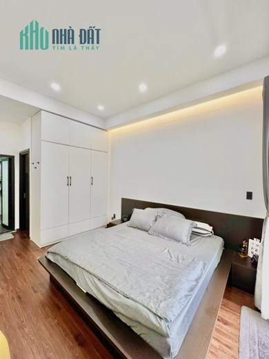 Bán Nhà Lý Thường Kiệt, Giáp Q10, 3 Tầng, Còn 4.4 Tỷ