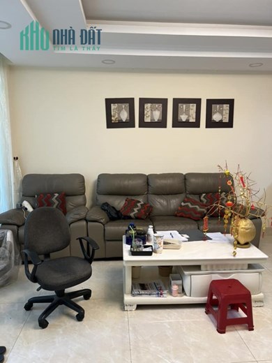 BÁN NHÀ PHỔ QUANG P2, KHU NHÀ CÁN BỘ NHÀ NƯỚC, HIẾM NHÀ BÁN, Ô TÔ ĐỖ CỬA