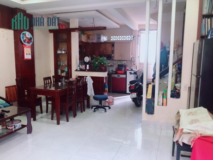 SIÊU PHẨM CĂN GÓC 2MT - TRUNG TÂM QUẬN 7 - HẺM THẲNG 1 TRỤC - NHỈNH 5 TỶ -TRẦN XUÂN SOẠN PHƯỜNG TÂN