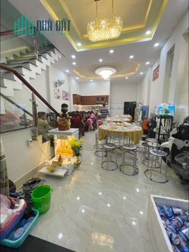 5.9 tỷ- Nhà mới 4 tầng- Ô tô vào nhà- Hiệp Bình Chánh-TP Thủ Đức