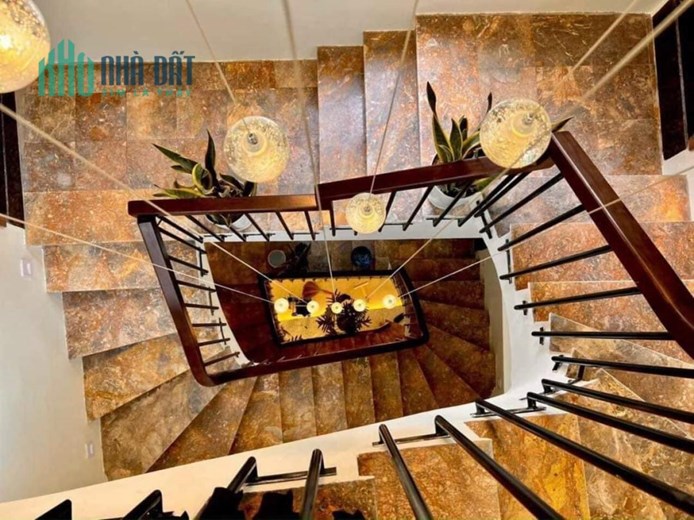 Bán nhà Mình Khai- nhỉnh 7 tỉ- sdtt 72x 4 tầng- nhà siêu rộng- ô tô đỗ cửa- tặng full nội thất