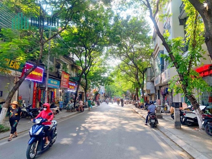[ HẠ CHÀO 5 TỶ] BÁN MP HÀNG VẢI 140M2, MẶT TIỀN 6.5M, VỈA HÈ RỘNG, SỔ VUÔNG.