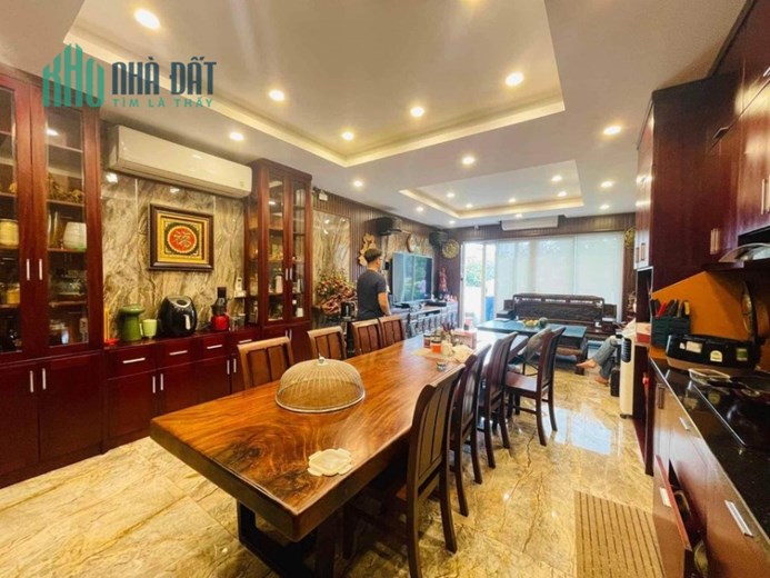 Bán nhanh nhà Xã Đàn 4,6 tỷ diện tích 40m2 ngõ thông Phạm Ngọc Thạch, 4 PN đẹp ở luôn