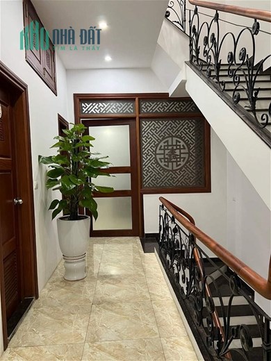 BÁN NHÀ MẶT ĐƯỜNG NGHI TÀM 7 TẦNG 2 HẦM 128M2, MT 6M KINH DOANH VĂN PHÒNG