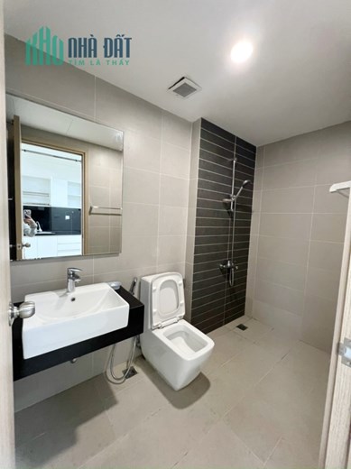 Bán căn hộ 51m2 chung cư Sunrise City View tầng cao đường Nguyễn Hữu Thọ - Tân Hưng Q7