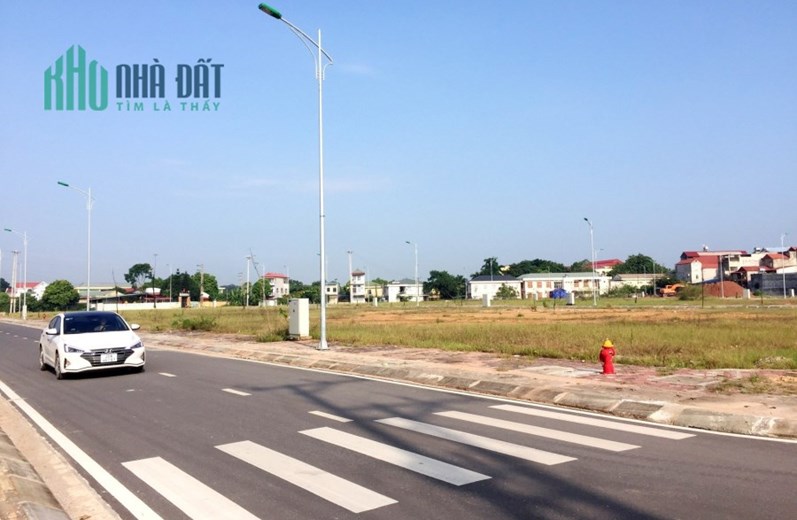CẦN BÁN LÔ ĐẤT CÓ VỊ TRÍ ĐẸP Ở NGAY CỔNG CHÍNH SÂN BAY LONG THÀNH – XÃ VIỄN AN - HUYỆN TRẢNG BOM –