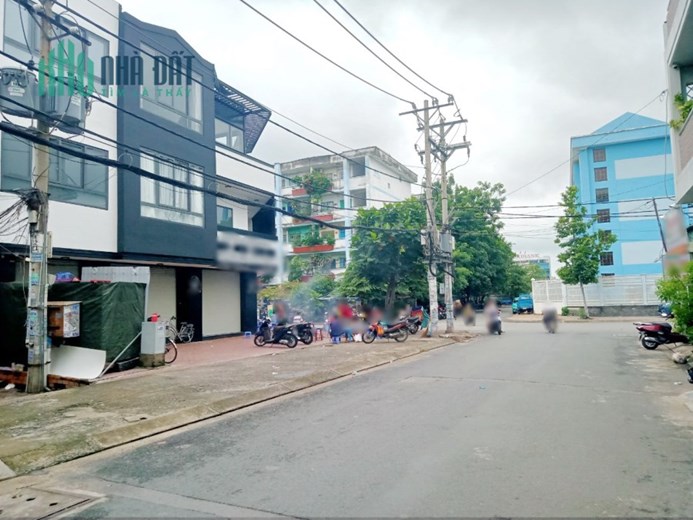 Nhà bán căn góc 3 Tầng- đường 20m KDC Bùi Minh Trực P5Q8 - 12 Tỷ 6