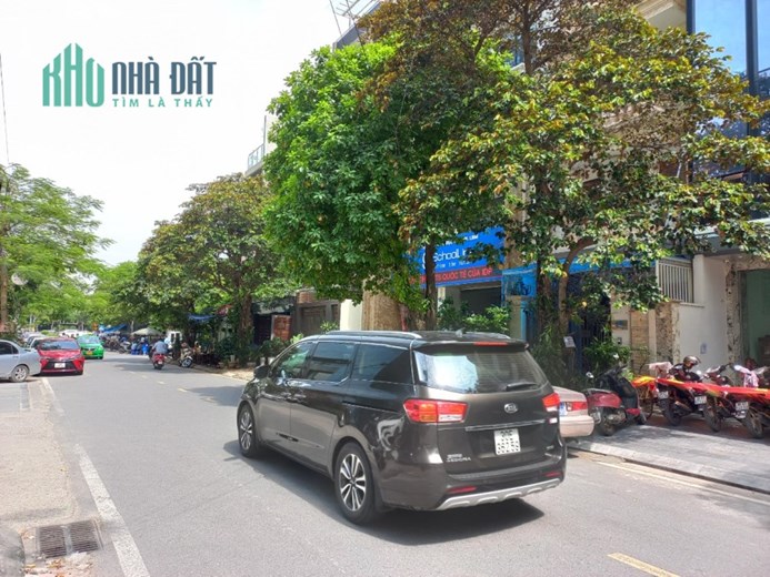 HƠN 40 TỶ SỞ HỮU NHÀ ĐƯỜNG NGUYỄN HOÀNG TÔN 100M2 6 TẦNG THANG MÁY Ở KINH DOANH VĂN PHÒNG