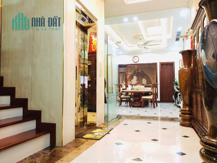 HƠN 40 TỶ SỞ HỮU NHÀ ĐƯỜNG NGUYỄN HOÀNG TÔN 100M2 6 TẦNG THANG MÁY Ở KINH DOANH VĂN PHÒNG