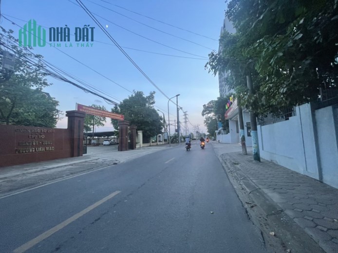 Bán Đất Cạnh UBND Phường Liên Mạc, Lô Góc, Ô Tô, 62m2, 3 Tỷ. 0965283789
