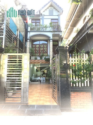 Cho thuê nhà tầng 1 làm văn phòng Địa chỉ: Số nhà 394a - đường Nguyễn Văn Cừ, Hạ Long, Quảng Ninh