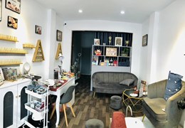 SANG NHƯỢNG TIỆM NAIL MI  ĐỊA CHỈ ĐÔNG QUAN, QUAN HOA, CẦU GIẤY , HÀ NỘI