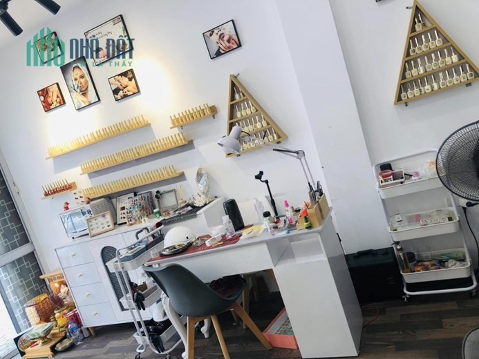 SANG NHƯỢNG TIỆM NAIL MI  ĐỊA CHỈ ĐÔNG QUAN, QUAN HOA, CẦU GIẤY , HÀ NỘI