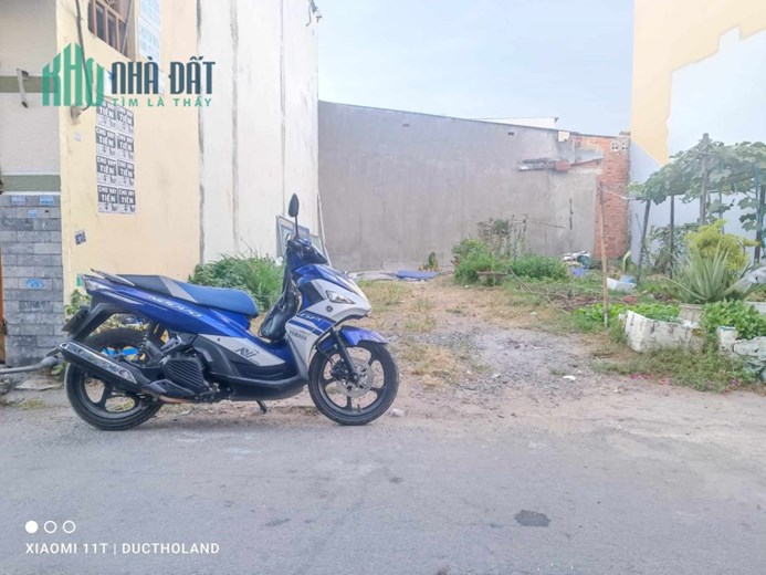Bán GẤP 200m2 đất full thổ 34tr/m2 HXH gần ĐH Nguyễn Tất Thành Quận 12