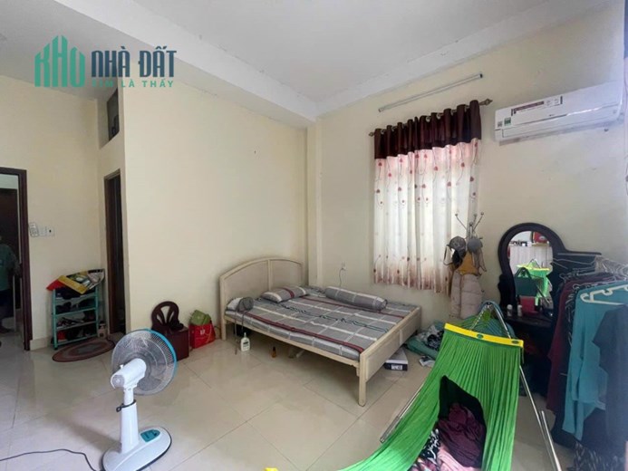 Bán nhà hẻm xe hơi 6m Lê Văn Quới sát mặt tiền 4x16m sổ vuông giá 4tỷX 0899306823