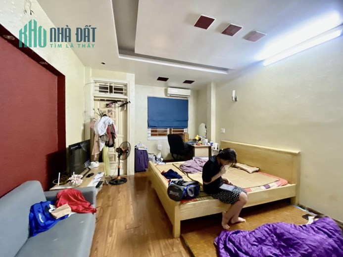 GIÁP BÁT HOÀNG MAI -  Ô TÔ  TRÁNH 50M - ĐI CHỢ 50 M #31M 4TẦNG #3TỶ2