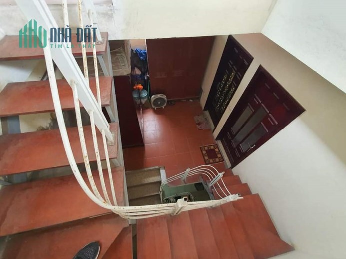 CC BÁN NHÀ NGUYỄN ĐỨC CẢNH, HOÀNG MAI DT khủng 47m 5T chỉ hơn 3 Tỷ