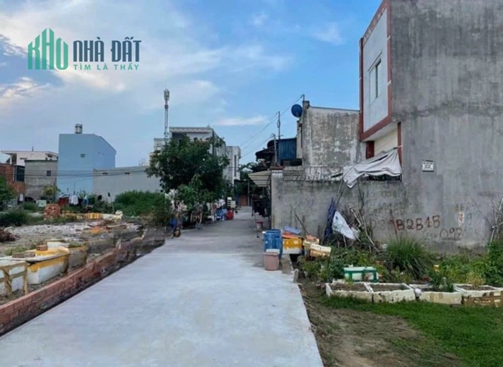 Lô đất 36  Lò Lu trường Thạnh, DT 80m giá ngộp