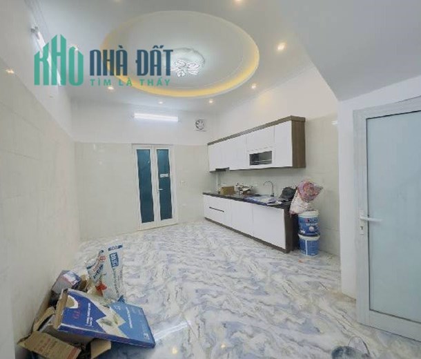 SIÊU HIẾM XUÂN THỦY – NHÀ MỚI Ở NGAY - LÔ GÓC 3 MẶT THOÁNG – 48M2, 6 TỶ