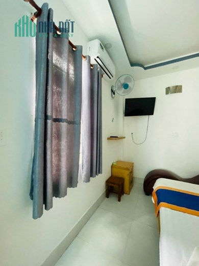 *Bán Gấp Khách Sạn đường liên khu 4-5 ,84m2 ,thu nhập 100tr/tháng Nhỉnh 5 tỷ