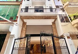 Bán văn phòng ngõ 117 Thái Hà 105m2 7 tầng mặt tiền 5m giá rao bán 26 tỷ