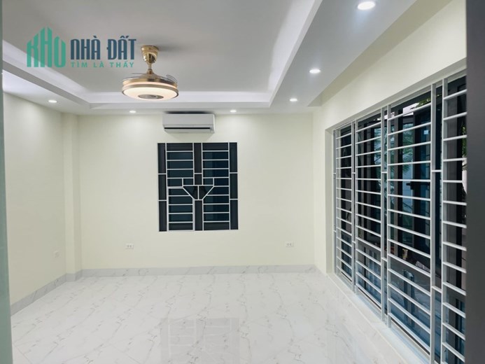 Nhà Mới Hoàn Thiện Ngõ Xuân La - Lô Góc 3 Thoáng - 45m2 - 7Tầng - 13Tỷ