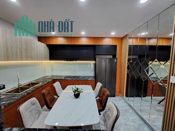 Bán căn biệt thự siêu đẹp khu Jamona Golden Silk Q7 chỉ 20.4 tỷ
