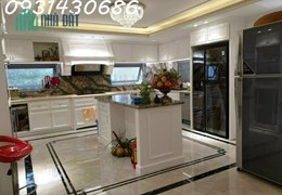 Kỳ quan kiến trúc: Biệt Thự 3 Mặt Tiền - Cơ Hội Độc Đáo Tại 226 Bạch Đằng, Phường 24, Quận Bình