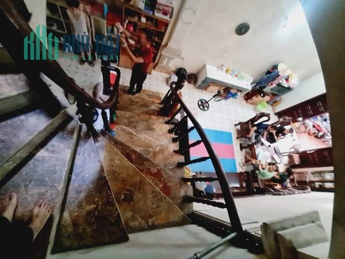 Bán Nhà Phố Mai Dịch 104m2 x 3 tầng, khu phân lô Tập Thể Văn Hóa Nghệ Thuật, ô tô tránh, giá đầu tư