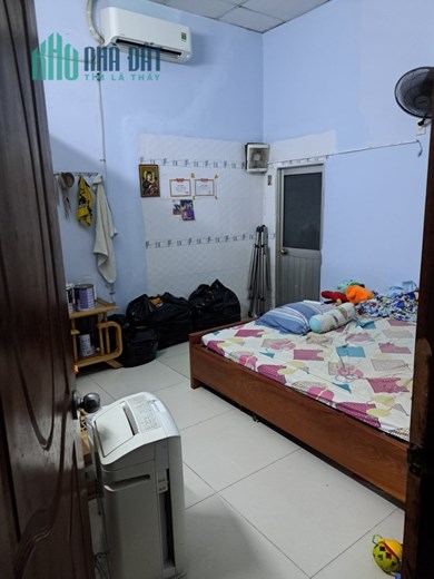 Bán nhà 2 mặt tiền, sát Hiệp Thành City, HXH, Quận 12, 60m2, Hơn 3 Tỷ