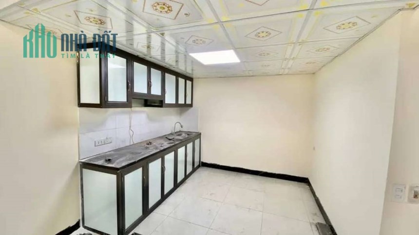 BÁN NHÀ LĨNH NAM, 34m2x 2T, MT4.3m, Ô TÔ ĐỖ CỔNG, LÔ GÓC, KINH DOANH, CHỈ NHỈNH 1 TỶ