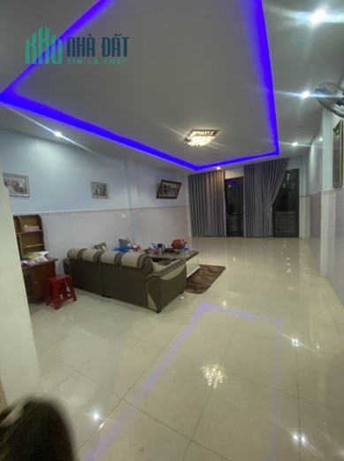 Nhà 3 tầng Mặt tiền Hòa Xuân rẻ nhất khu vực đường Đô Đốc Lân giá 4.Xx
