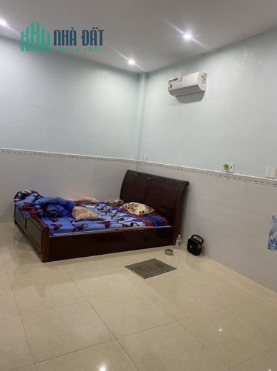 Nhà 3 tầng Mặt tiền Hòa Xuân rẻ nhất khu vực đường Đô Đốc Lân giá 4.Xx
