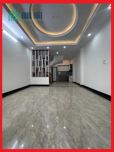 Nhỉnh 3 tỷ nhà Ngô gia Tự Long Biên ngõ ba gác đua 55m5 tầng