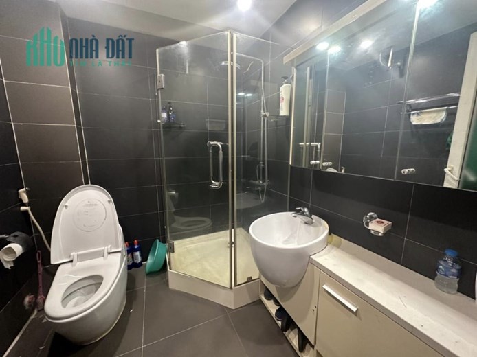 Bán nhà phố Vương Thừa Vũ, ngõ ô tô, kinh doanh tốt, DT65m2x 6 tầng, MT3.8m