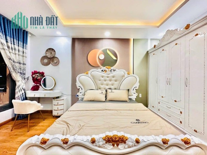 RẺ TUYỆT, LÔ GÓC VẠN PHÚC, 45M, Ô TÔ ĐỖ CỬA, NHỈNH 6 TỶ
