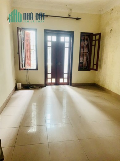 NHÀ ĐẸP PHÂN LÔ PHỐ NGUYỄN VĂN CỪ, KHU DÂN TRÍ CAO, TIỆN ÍCH BẠT NGÀN, NGÕ OTO THÔNG CÁC PHỐ HOÀNG