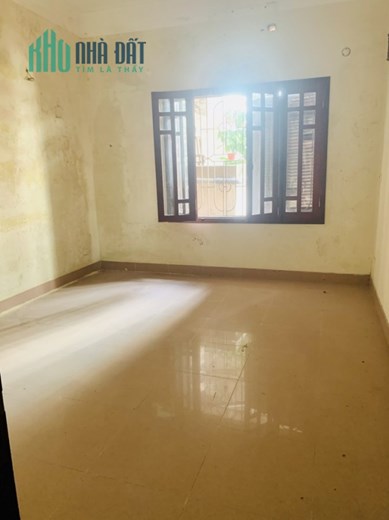 NHÀ ĐẸP PHÂN LÔ PHỐ NGUYỄN VĂN CỪ, KHU DÂN TRÍ CAO, TIỆN ÍCH BẠT NGÀN, NGÕ OTO THÔNG CÁC PHỐ HOÀNG