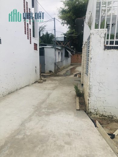 Bán lô đất hẻm Xóm Chiếu , Vĩnh Ngọc , Nha Trang giá 1 tỷ 8