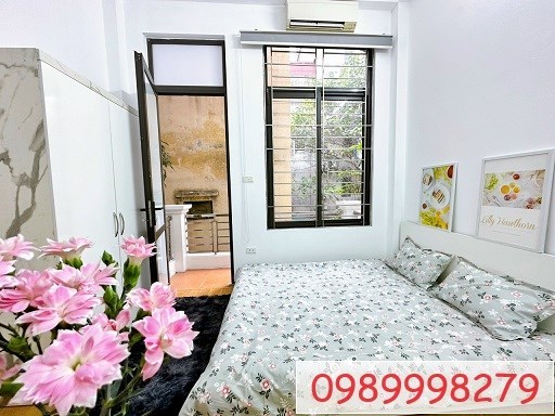 Chính chủ cho thuê căn Studio tại Nguyễn Chánh, Cầu Giấy; 4,2tr/th; 0989998279