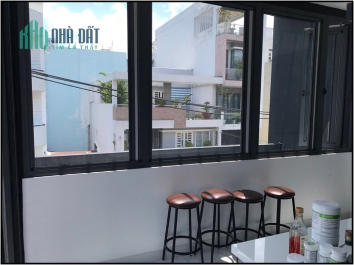 Nhà đẹp rẻ góc 2 mặt tiền 4 x 16m Bùi Minh Trực Q8 TP.HCM