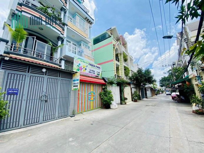 Hẻm xe hơi Thoại Ngọc Hầu - 71m2 - gần mặt tiền - nhà mới - giá nhỉnh 5 tỷ
