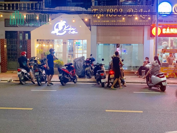 Em cần sang nhượng lại quán Kén Coffee - 272 Lê Đại Hành.