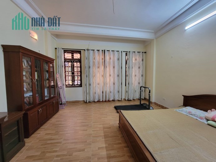 ĐỐNG ĐA, PHÂN LÔ, Ô TÔ TRÁNH, Ở KINH DOANH VP GẦN PHỐ, 55M2*5 TẦNG * MẶT TIỀN 5M GIÁ NHỈNH 13 TỶ.