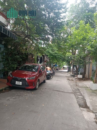 Bán nhanh Biệt thự Bàu Cát Tân Bình HXH 110m2 ngang gần 8m, 1 trệt 3 lầu chỉ 13,2 tỷ còn TL.