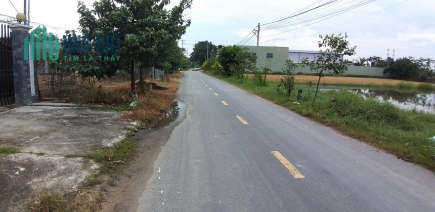 Bán nhà mặt tiền đường Liên Hoa xã Đức Hòa Thượng 270m2 gần thị trấn Đức Hòa