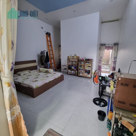 Bán nhà mặt tiền đường Liên Hoa xã Đức Hòa Thượng 270m2 gần thị trấn Đức Hòa