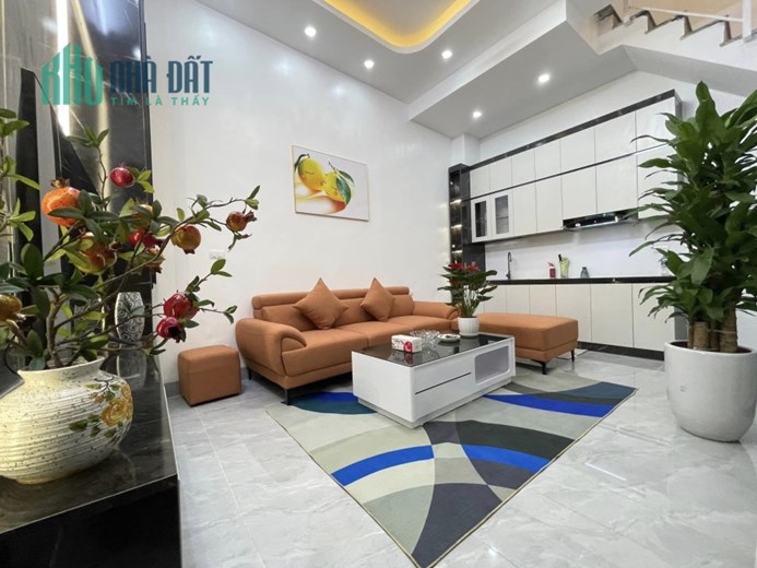NHỈNH 3 TỶ CÓ NHÀ PHỐ NGUYỄN TRÃI, THANH XUÂN, GẦN Ô TÔ, 23/25M2*4 TẦNG * GIÁ 3.25 TỶ