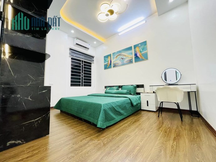 NHỈNH 3 TỶ CÓ NHÀ PHỐ NGUYỄN TRÃI, THANH XUÂN, GẦN Ô TÔ, 23/25M2*4 TẦNG * GIÁ 3.25 TỶ
